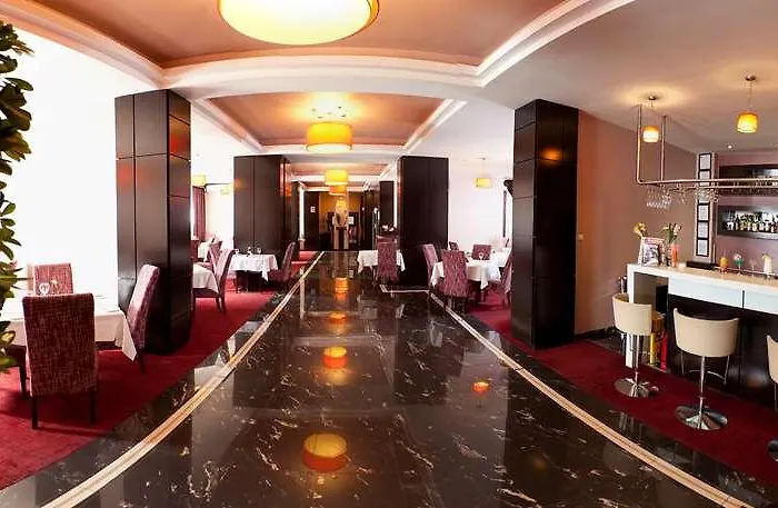 Rin 4* Bucureşti