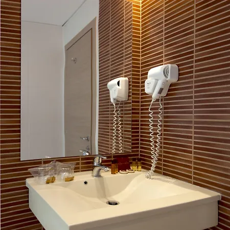 Rin Hotel 4*